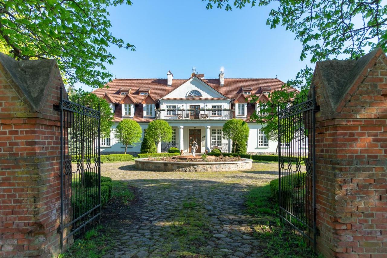 Dwor W Bychowie Гневино Экстерьер фото